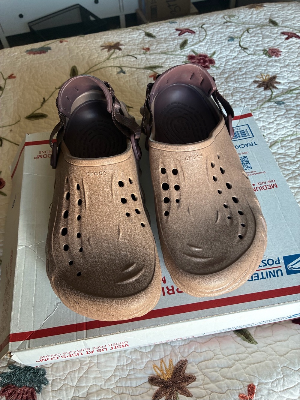 Crocs Echo Clog Men's Size 10 Latte Tan Slip-On Sandal Adjustable Strap